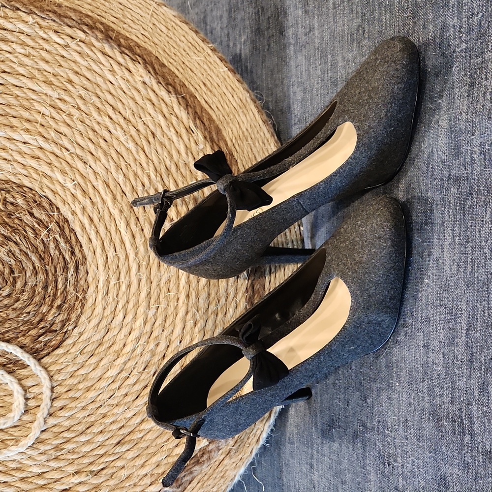 *NEW* NINE WEST Hollison fabric sz10